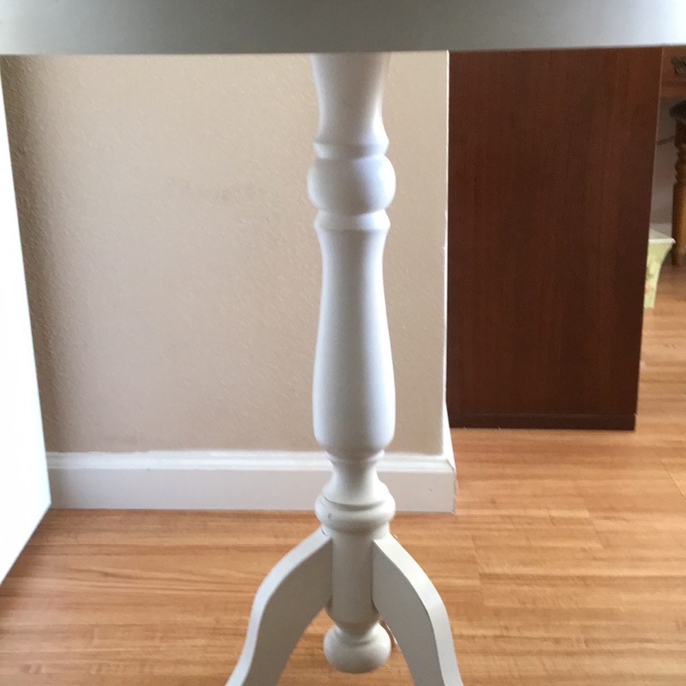 Table - Picture 2 of 3